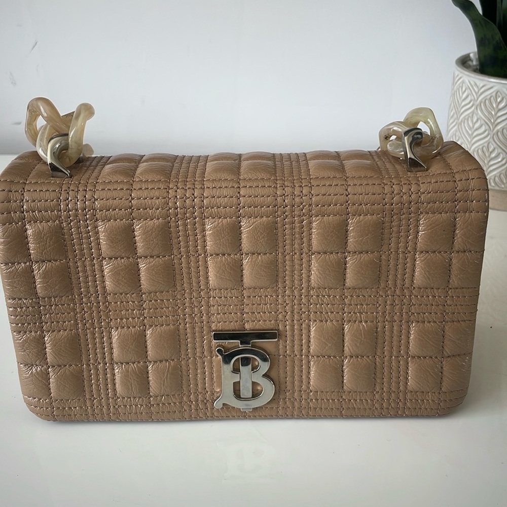 Burberry handbag 👜